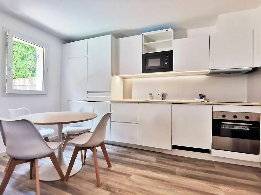 Les Quatre Loges - Joli T2 Jardinet Et Parking *3 Lägenhet Aix-en-Provence Frankrike
